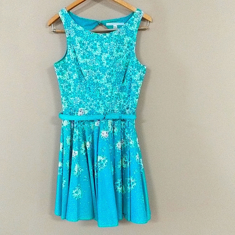 LC Lauren Conrad Floral Fit and Flare Dress - Picture 2 of 10